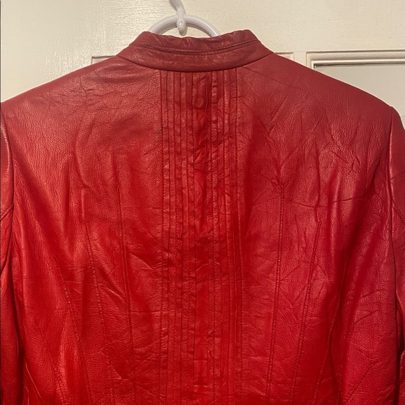 Anne Klein size Medium Genuine Leather Jacket good condition - Picture 3 of 3